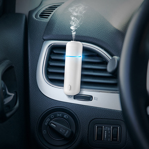 SCENTA New Design Electric Car Fragrance Diffuser Vent Clip,Wholesale Mini USB Rechargeable Ultrasonic Car Aroma Diffuser