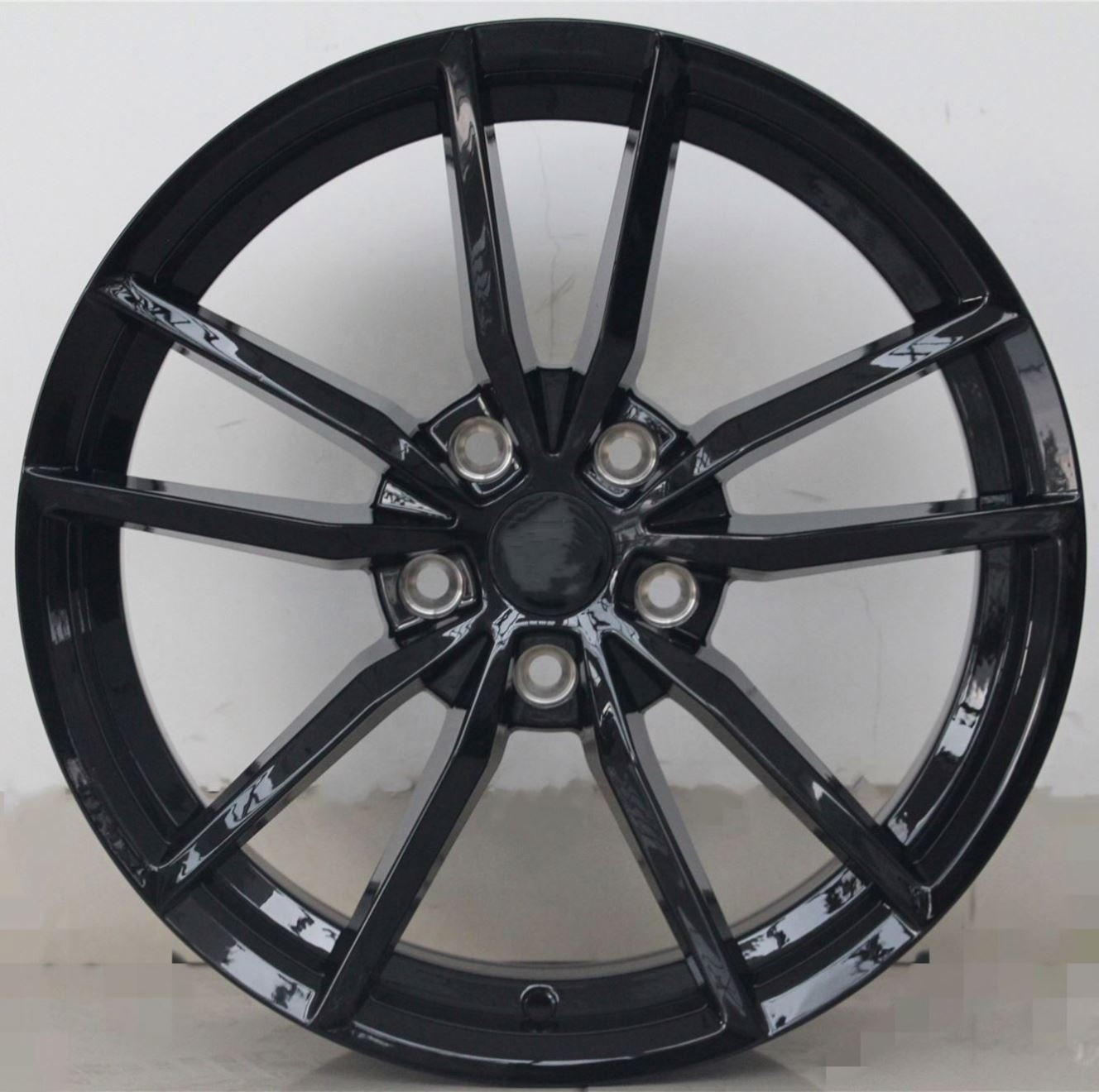 Hot Sale New Design Car Wheel Aluminium Alloy Wheel For VW