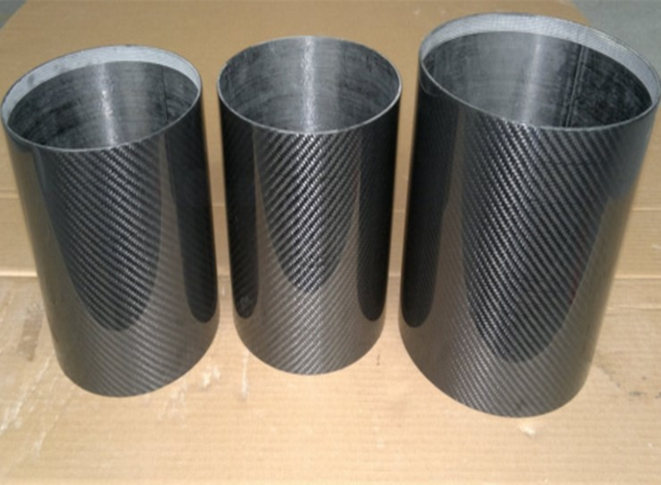 Customization 3K Matte Glossy  Twill Plain Surface Carbon Fiber Tube Pipe 16mm 19mm 20mm 22mm 28mm 30mm