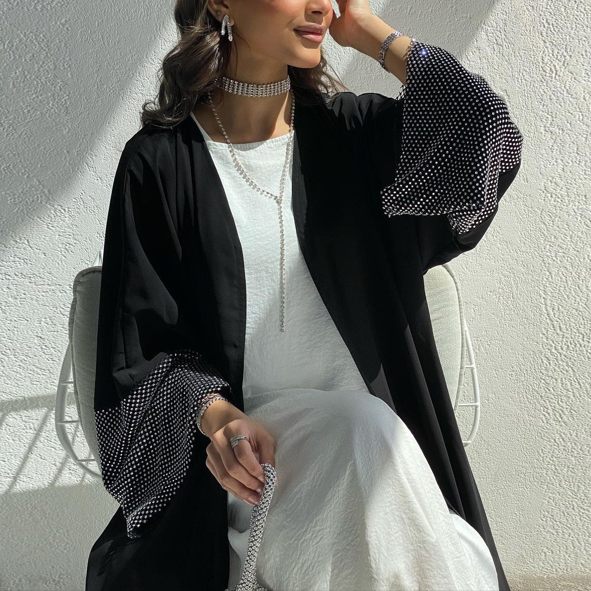 Latest Elegant Women Kaftan Modest Dubai black Abaya Women Muslim Dress Diamond Sleeve Open Kimonos Abaya Qatar Abaya Designs