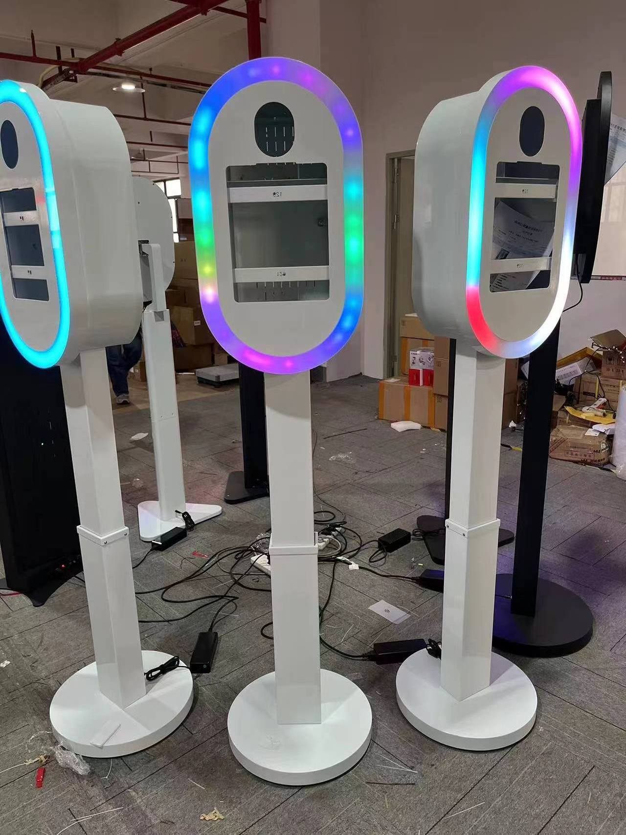 2024 High Quality Ipad Sharing Station Photo Booth for Wedding and Event Used Roaming Ring Light Portable Ipad Photo Booth