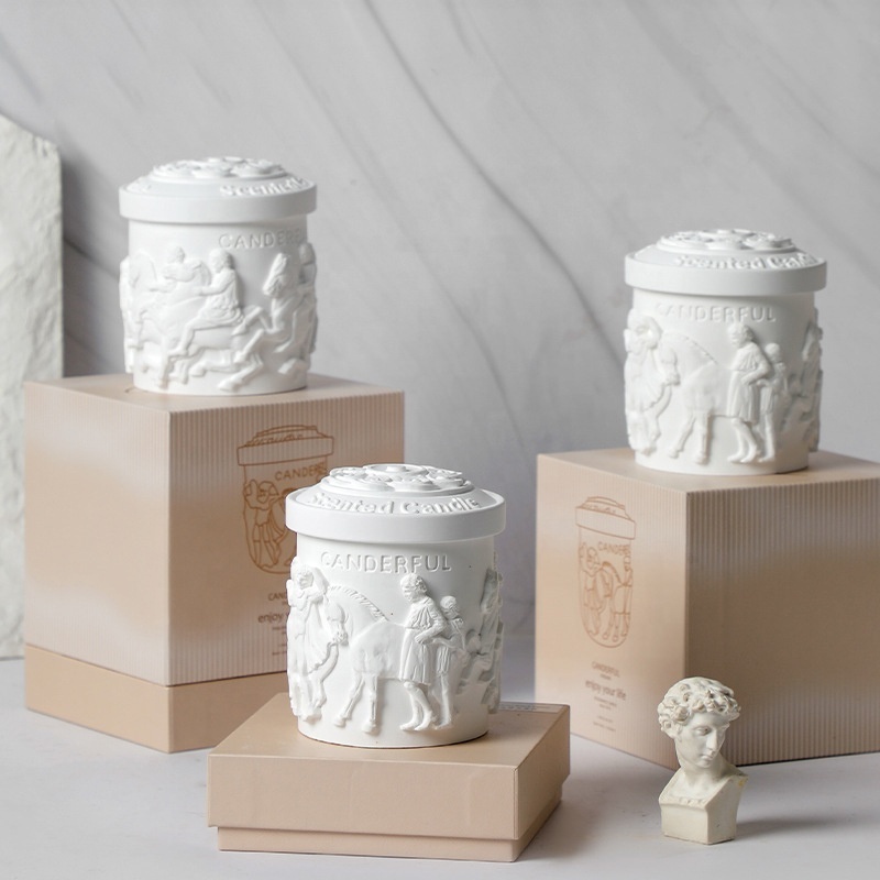 Wholesale European Style Embossed Statue White Soy Wax Scented Candle Jar With Lid