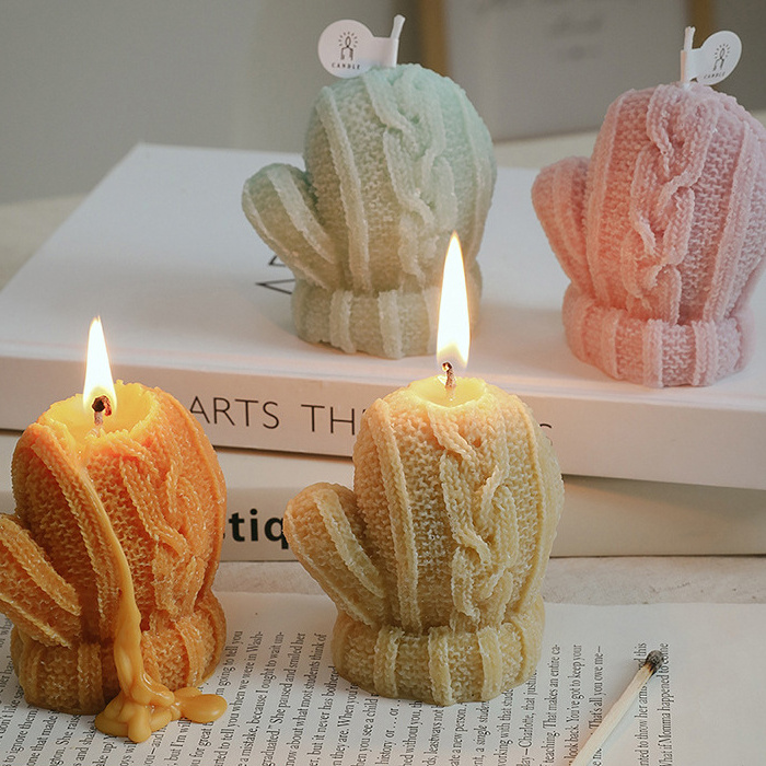 Newest Design Smokeless Soy Wax Scented Candles Plain Color Cute Gloves Shape Candle For Christmas Decoration