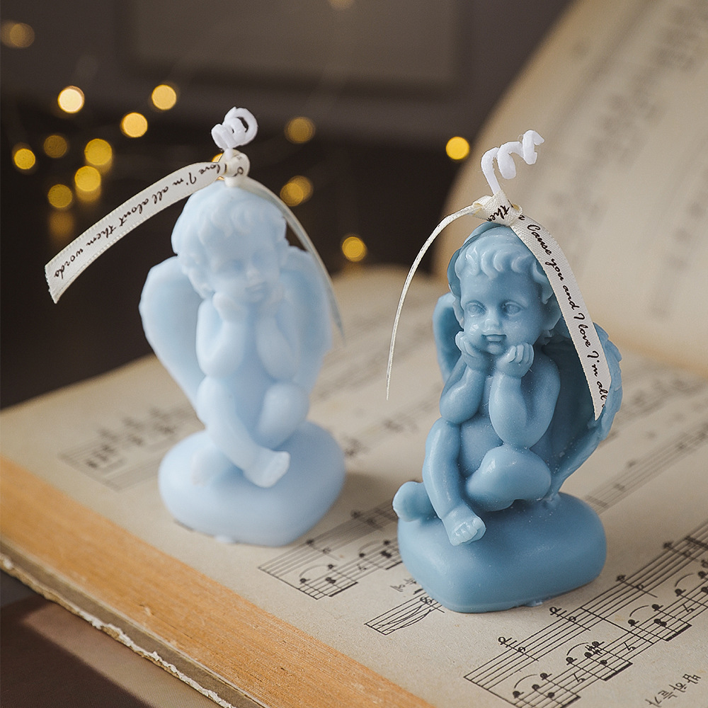 Wholesale Ins Home Decoration Birthday Gift Cute Paraffin Fragrance Little Angel Shaped Scented Candle