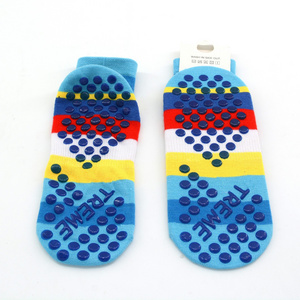 Wholesale Kid  Adult Trampoline Socks For Jumping