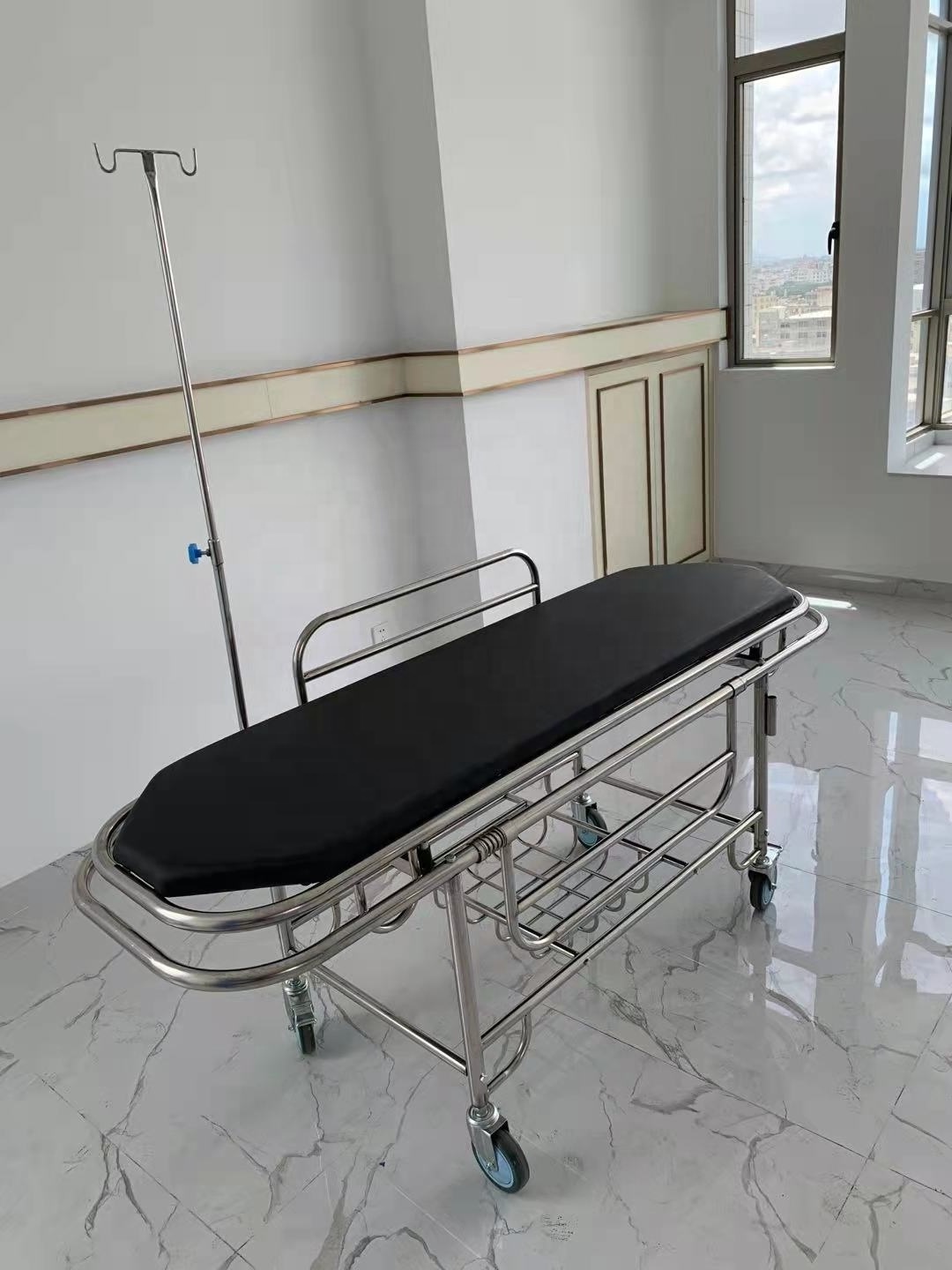 Hospital Metal Cart Stainless Steel Ambulance Stretcher Medical Emergency Trolley for patient transfer