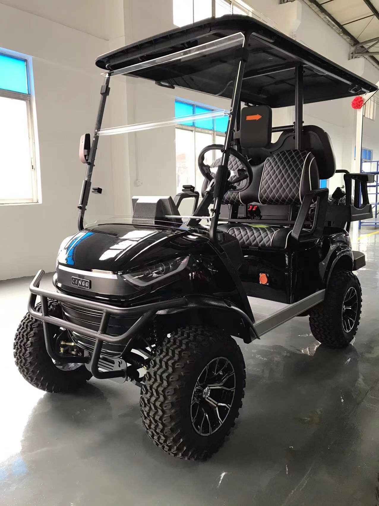 Off-road 2 4 6 passenger Electric hunting lithium golf carts new buggy for club car