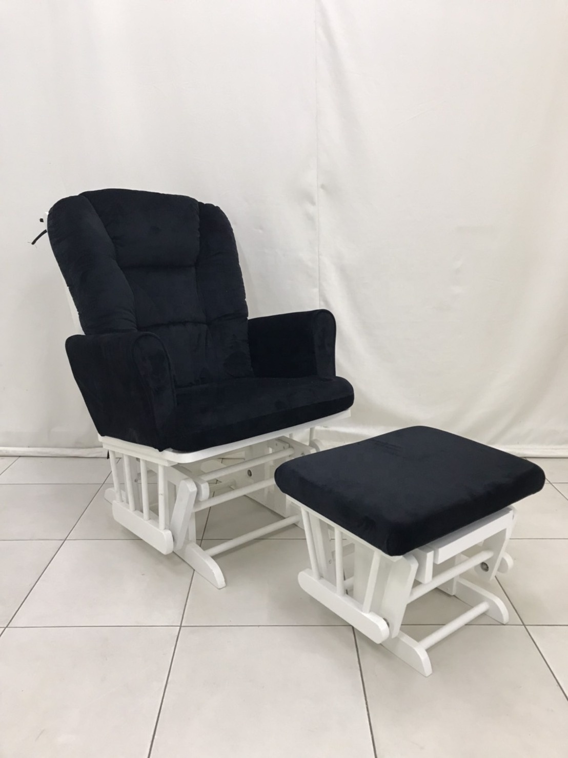 Luxurious Living Room  nursery glider chair