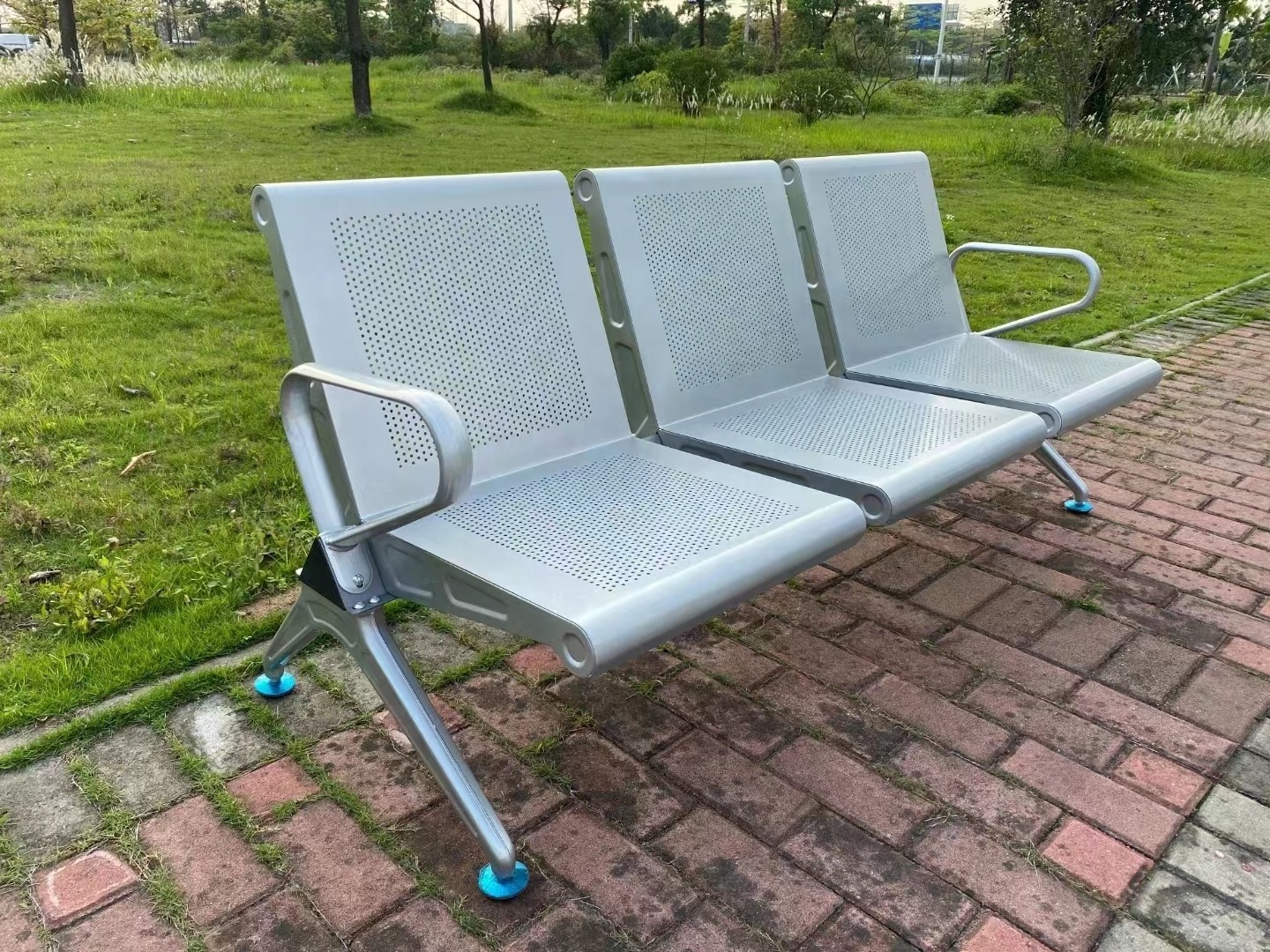 Factory Direct Sale Medical Metal Furniture 3 4 5 Seater Accompany Chair Waiting Chair for hospital airport office building