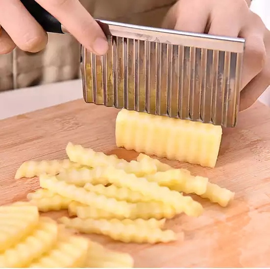 High quality hot sale Vegetable Fruit Cutting Blade Peeler Kitchen Tools Potato Wavy Edged Knife