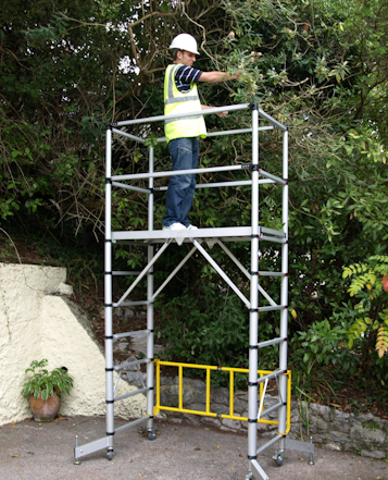 New Style Mobile aluminium Telescopic scaffolding tower ladder in scaffolding