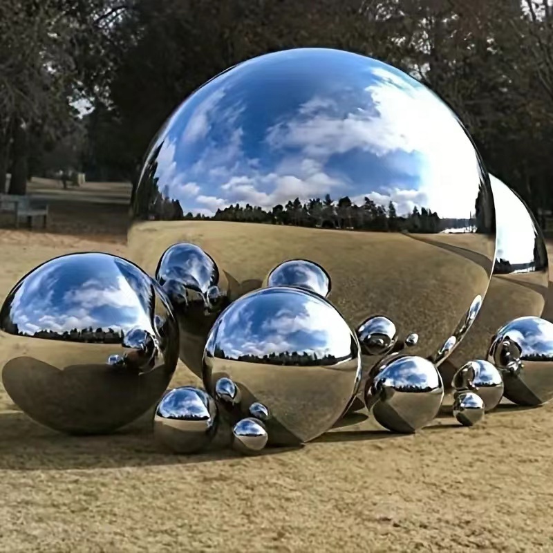 High Quality outdoor Large Garden  decorative hollow balls Large Stainless steel hollow sphere balls sphere