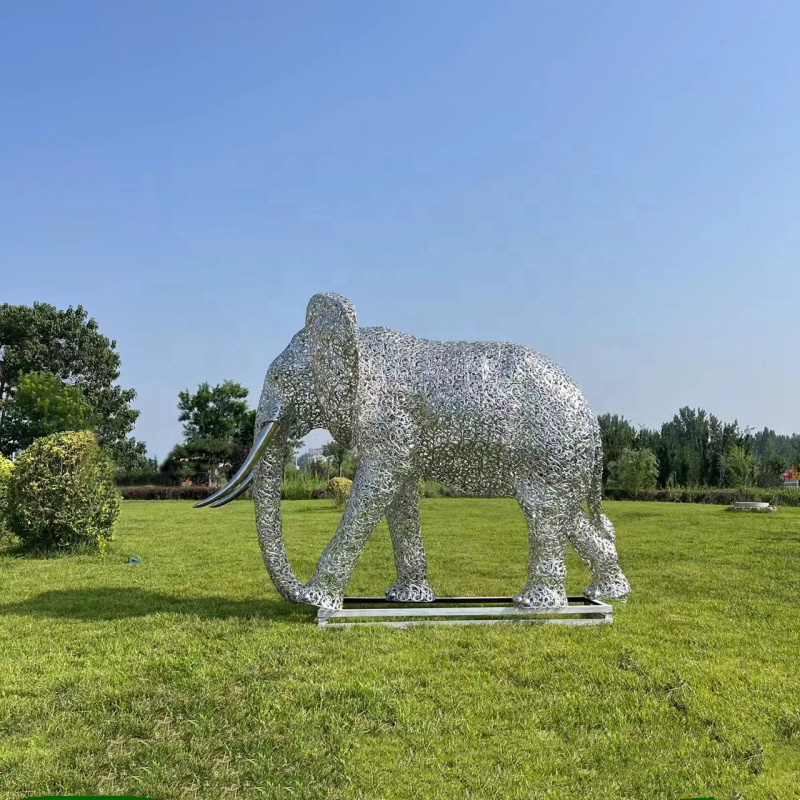 Factory Outdoor Garden Decor Modern Art LifeSize Metal Stainless Steel Elephant Statue Hollow Stainless Steel Elephant Statue