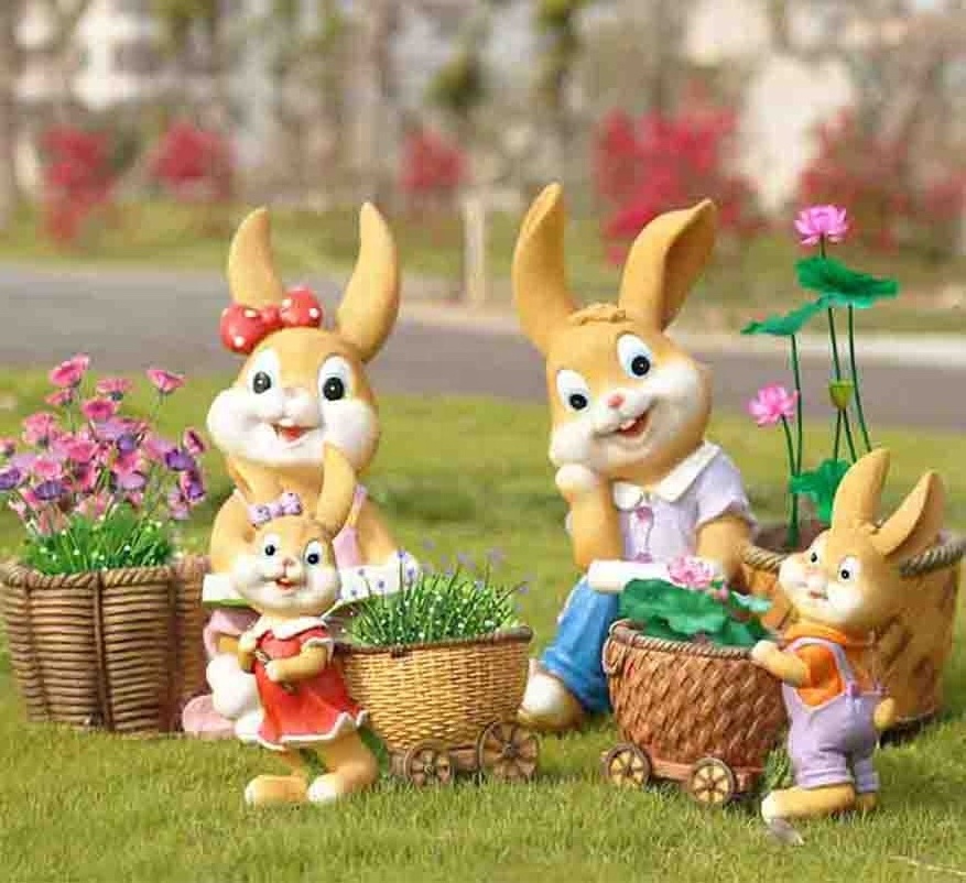 Customise Outdoor Park Garden Fiberglass Cartoon Character Sculpture Life Size High Quality Statue  Sculpture for Decoration