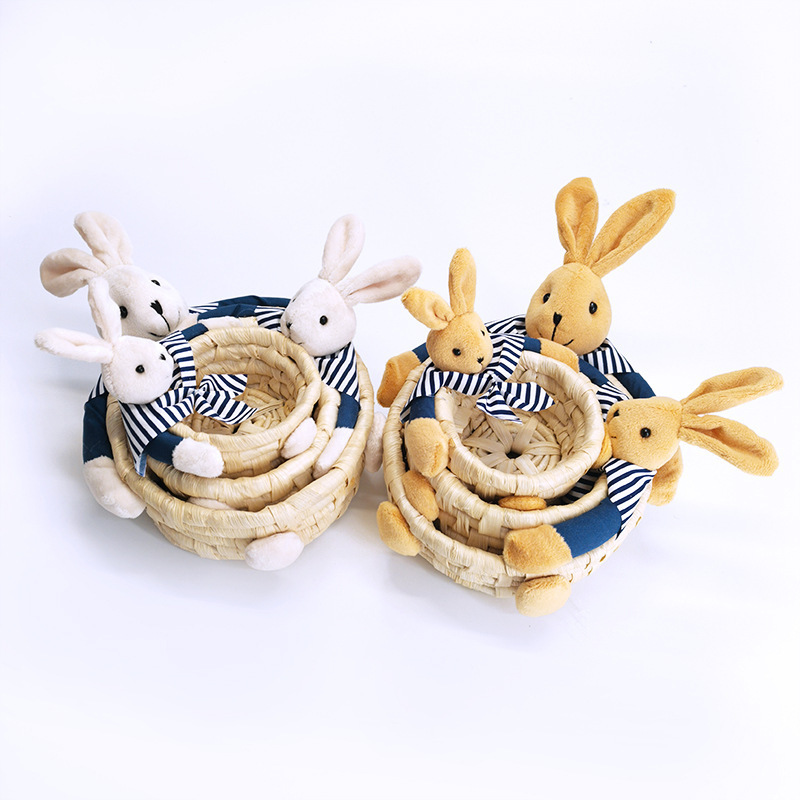 Wholesale handwoven artifact decoration woven corn husk storage basket Easter bunny Egg basket for gift and table decoration