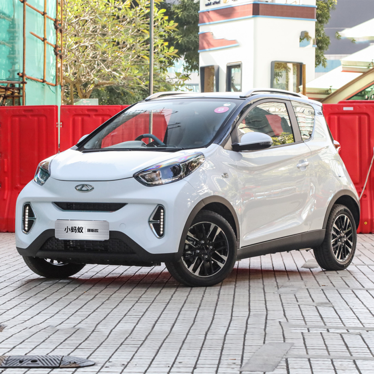 Chery QQ ice cream mini electric car two seater small cars coche 2 seater for adults carros mini ev autos new energy vehicles