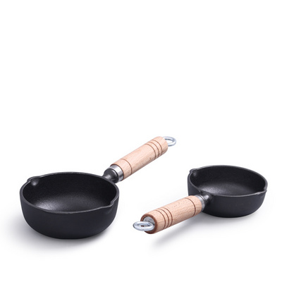 Hot Selling Nonstick Mini Oil Small Milk Soup Pot Cast Iron Sauce Pan With Wooden Handle