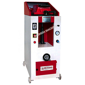 Pneumatic single station cover type universal shoes airbag sole press attaching machine