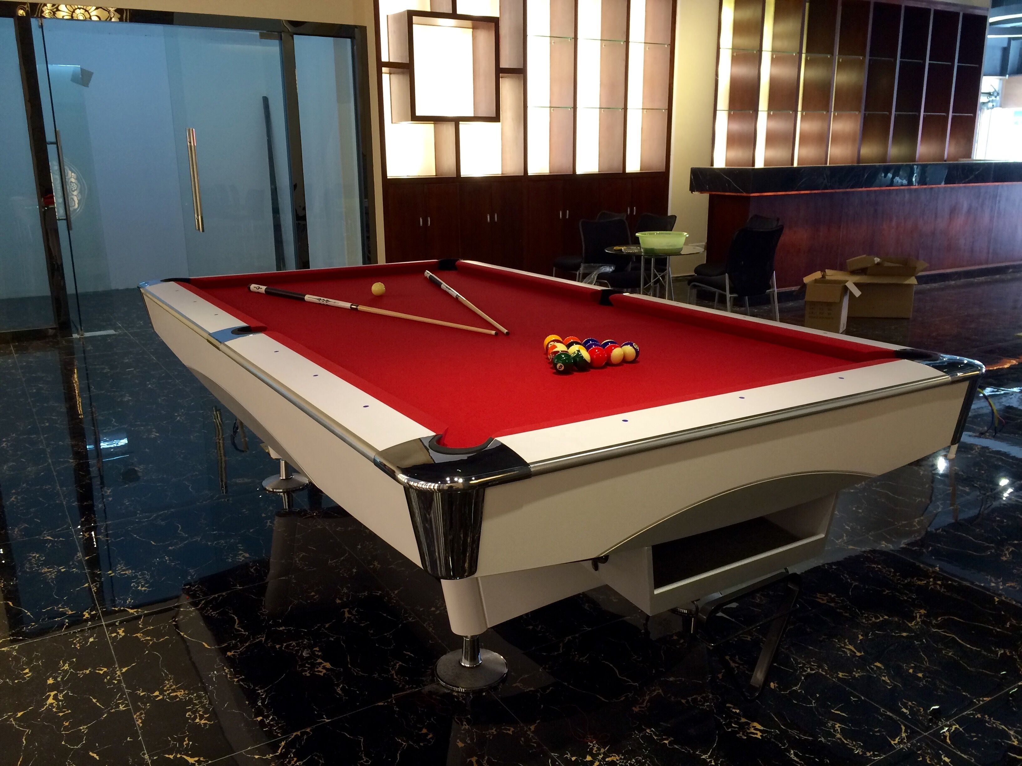 9ft Billiard Pool Table Snooker & Billiard Balls for Home or Professional Use