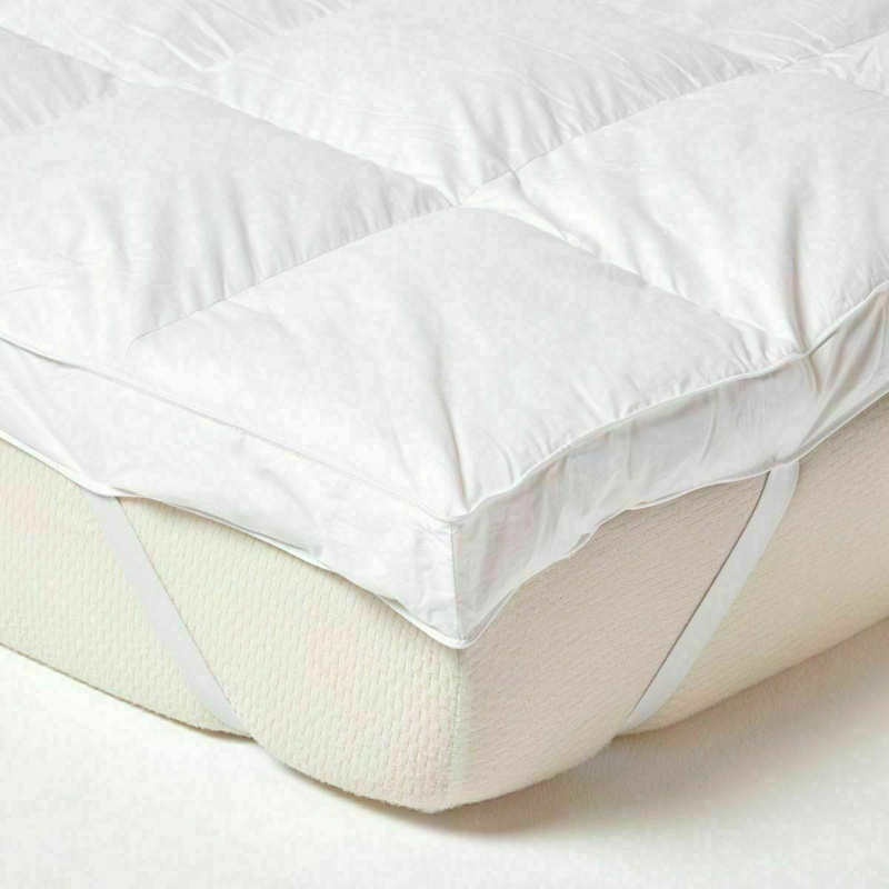 Luxury Soft Korea Single Double Queen King Mattress Topper Cover Cooling Bedbug Mattress Protector With Four Corner Elastic