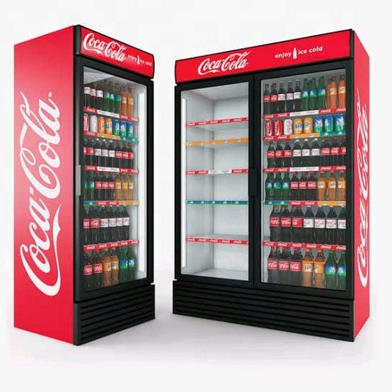 Low sea freight free design 3-year warranty cola fridge display fridge beverage beer refrigerated showcase drink glass cabinet