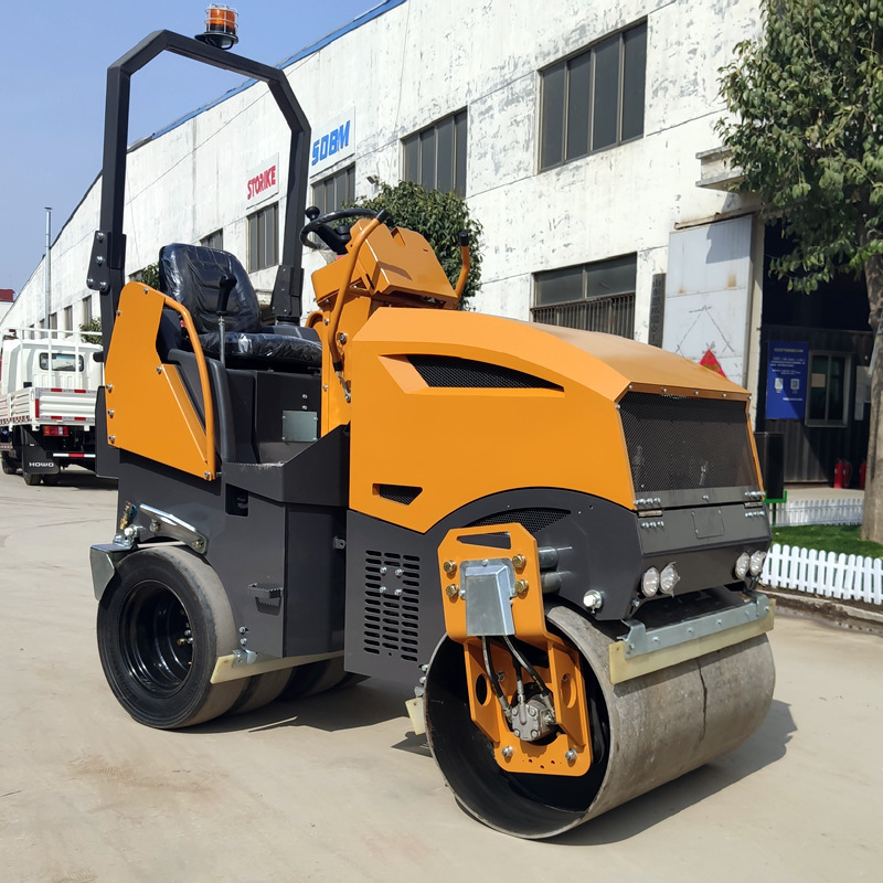 Manufacturer 2ton 2.5ton Asphalt Vibratory Drum Road Roller Compactor Rear Rubber Tire Road Roller