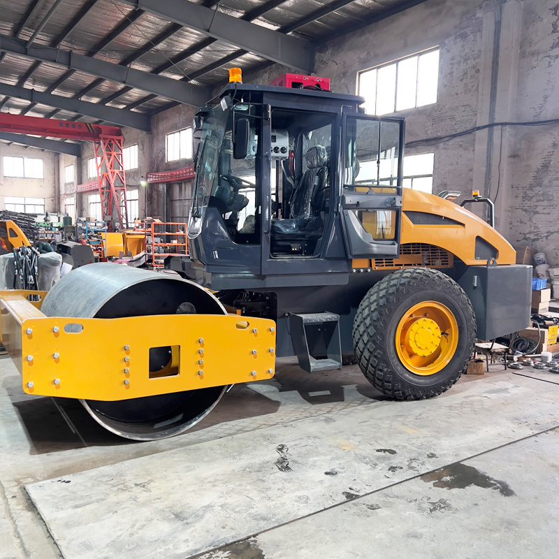 Construction Machinery 5 Ton 8 Ton 10 Ton Single Drum Cab Road Roller Equipped with Diesel Engine Road Roller