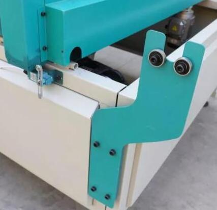 cost-effective automatic vacuum pressing machine blue elephant Vacuum Press router for plywood mdf for sale in Saudi Arabia