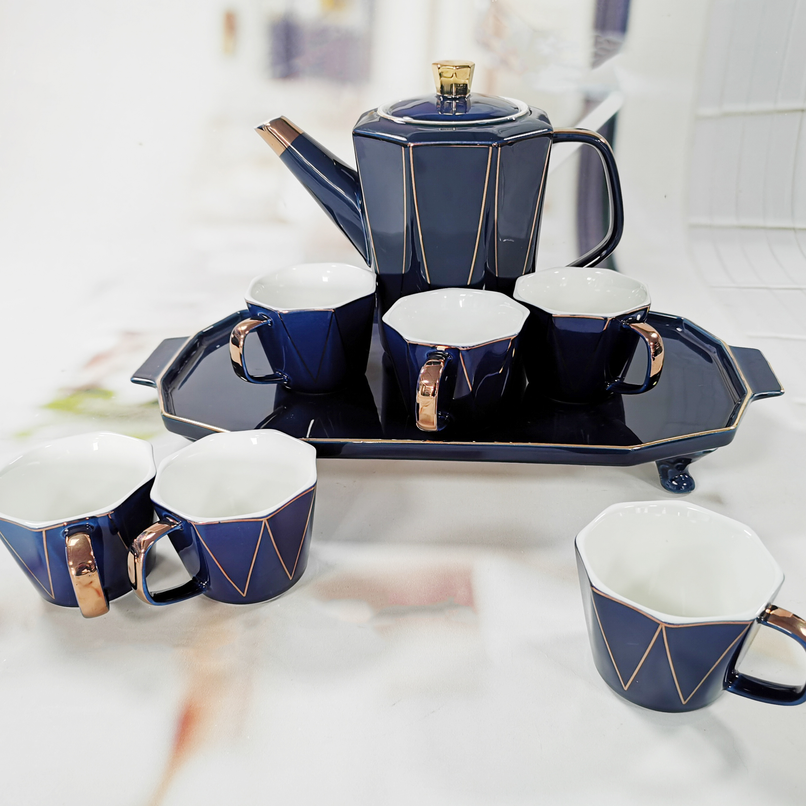 8Pcs with six Cups Luxury Porcelain Coffee Tea Set with Gold rim Ceramic Tea Pot and Cup Set for gift