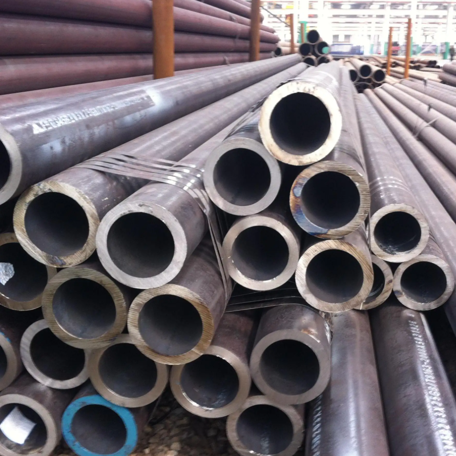 Hot selling  carbon steel pipe tube 28 inch   seamless steel pipe water well casing oil and gas