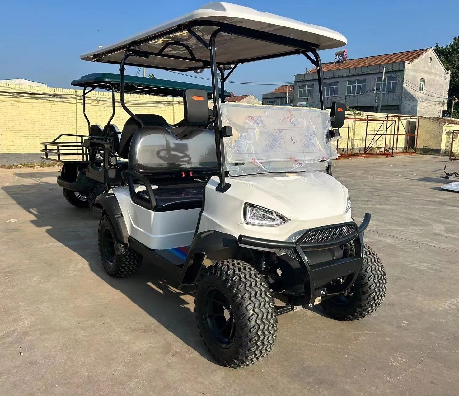 Custom 4 Wheel Drive Golf Carts 4 Seater Electric Golf Car