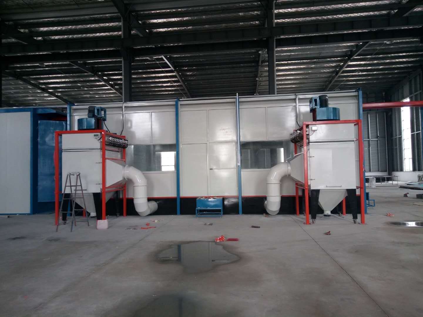 New Design Liquid Spray Paint Coating Booth Room