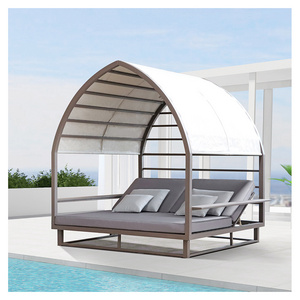 Top Selling All-Weather Sunproof Beach Sunbed Aluminum Resort Pool Outdoor Daybed with Canopy for Garden and Patio Use