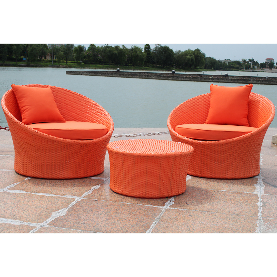 Modern Sectional Rattan Villa Sofa and Daybed Set Luxury Outdoor Wicker Furniture for Hotel Courtyard Garden