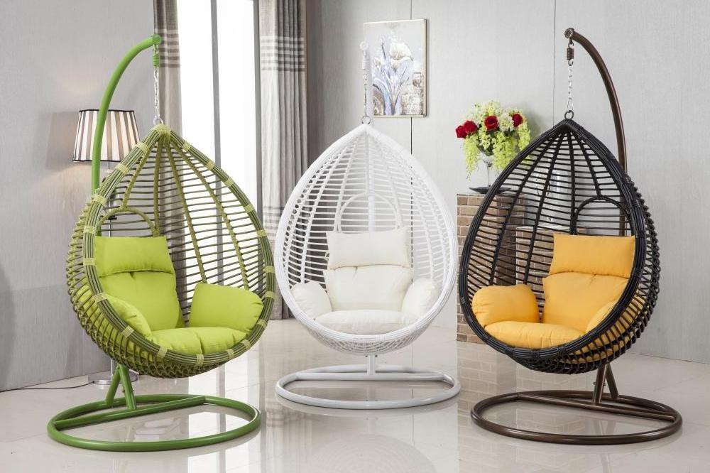 Hotsale outdoor or indoor swing chair wicker porch patio furniture PE rattan egg swing hanging chair