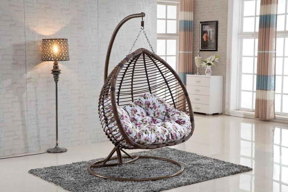 Hotsale outdoor or indoor swing chair wicker porch patio furniture PE rattan egg swing hanging chair