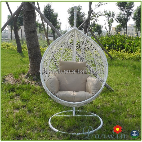 Manufacture leisure rattan hanging swing basket rattan basket egg shaped chair