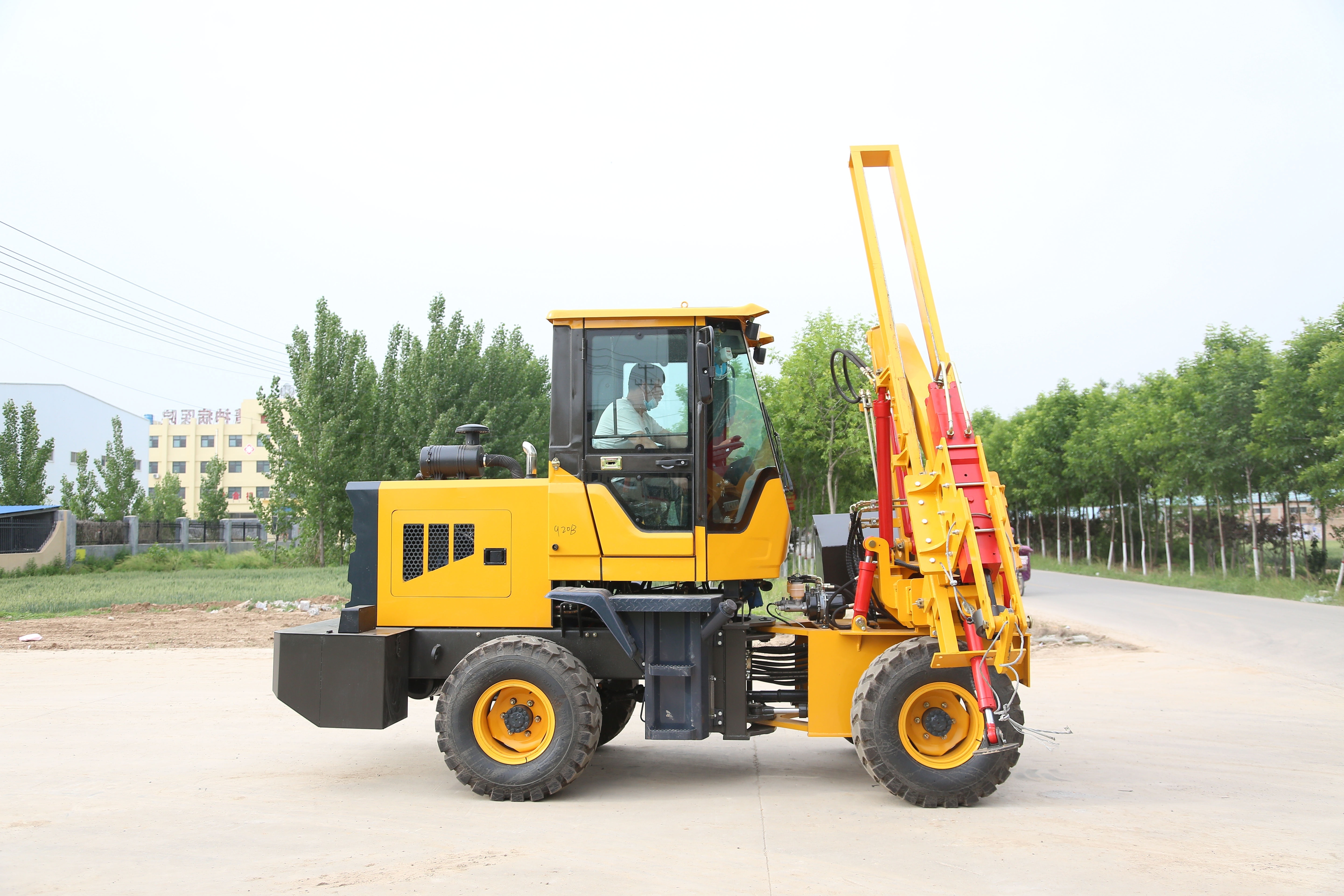 Shanding road guardrail pile driver post installation hammer press fence pile driver machine