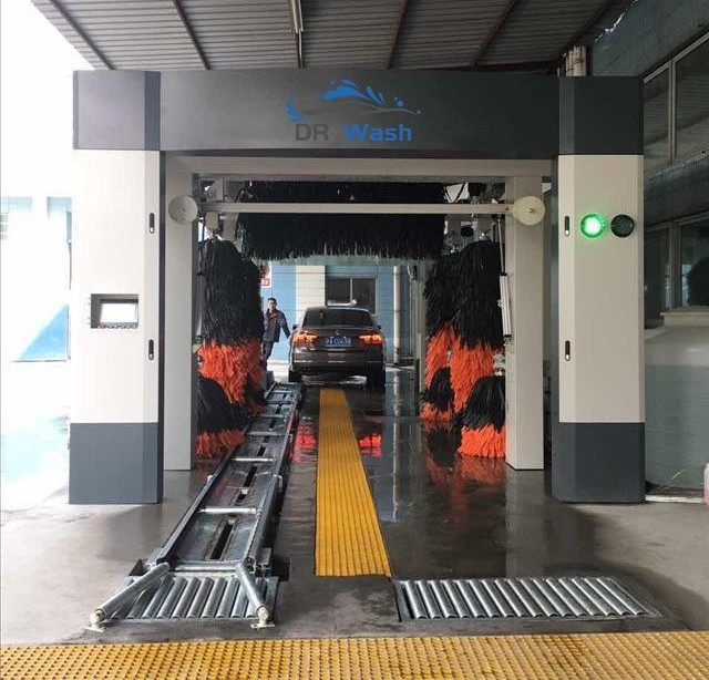 China Luxury car wash machine tunnel washing and brush making automatic station