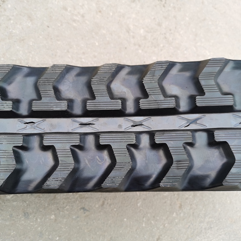 Skid steer loader mini excavator undercarriage small rubber track