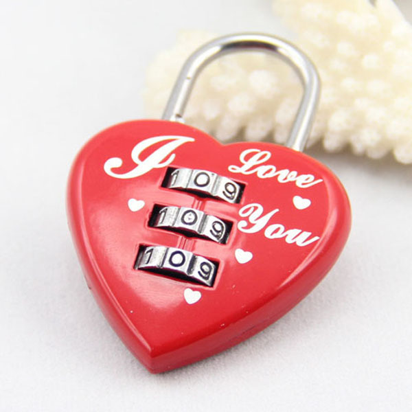 3 Digit Combination Padlock  3mm Shackle Zinc Alloy Lock Red Heart Shaped combination padlock