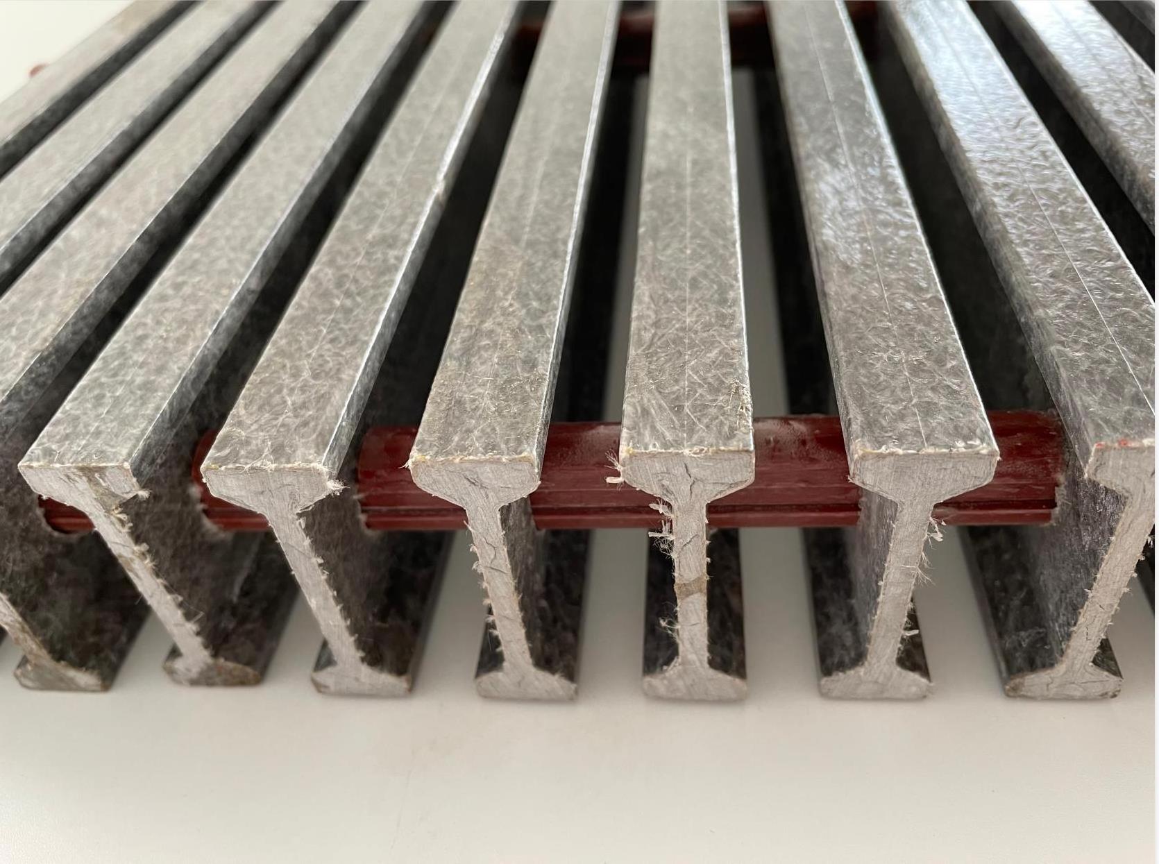 frp fibreglass reinforced walkway grating