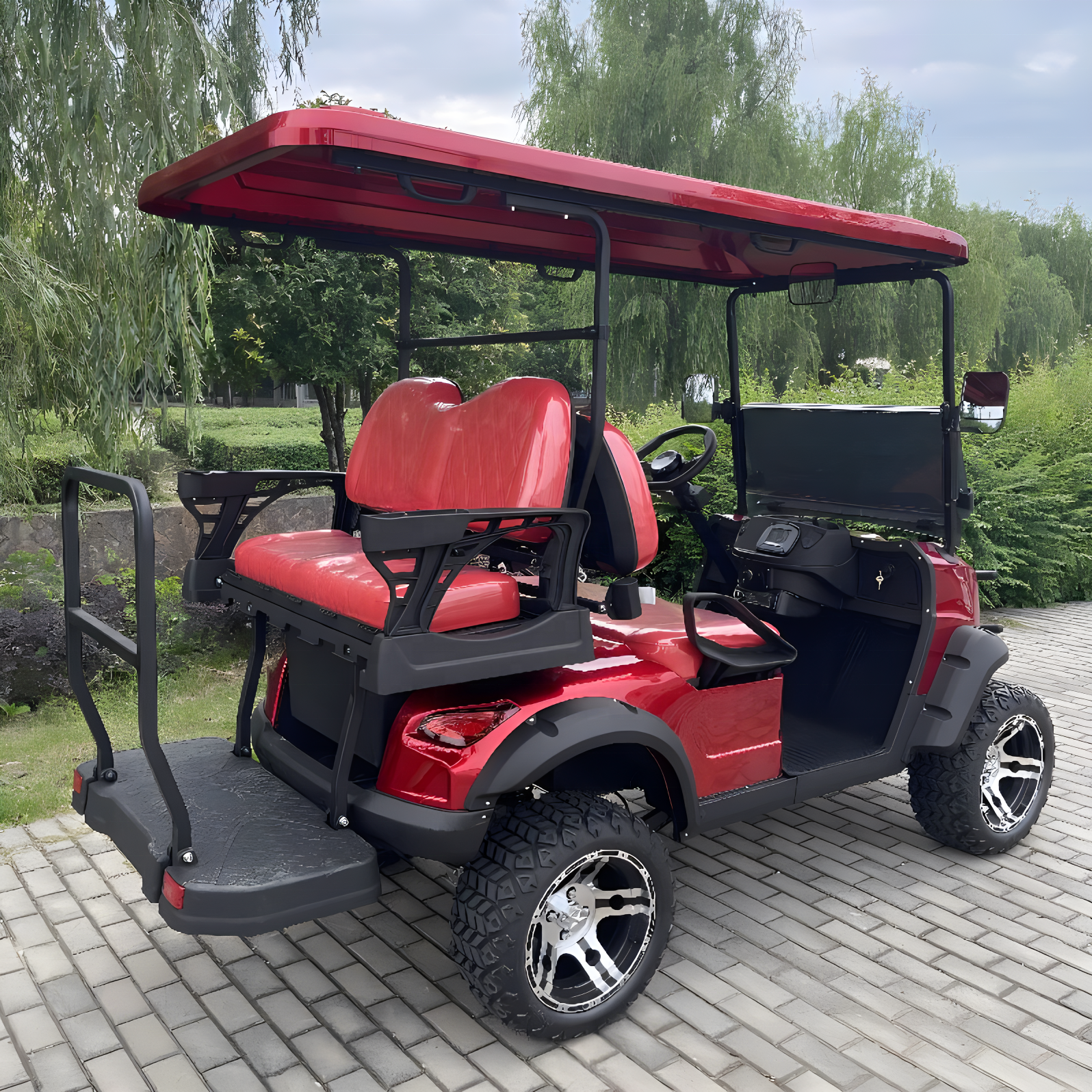 2024 New Chinese Electric Golf Cart Scooter 4 Person Golf Buggy Electric Cart Made in China