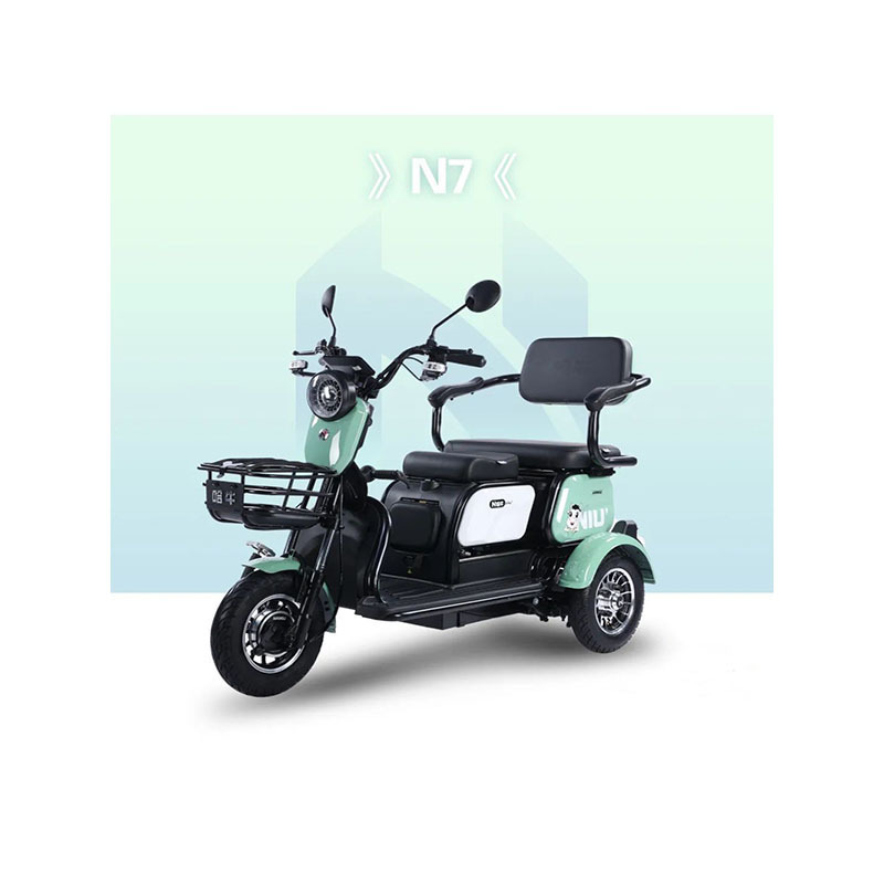 Suitable for family use space is larger and more stable suitable for three three-wheeled electric motor recreational vehicles