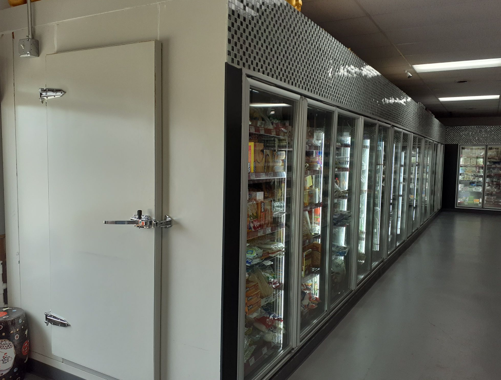 Cold storage refrigeration unit for vegetables fruits cooler room shelves cold storage door hinges