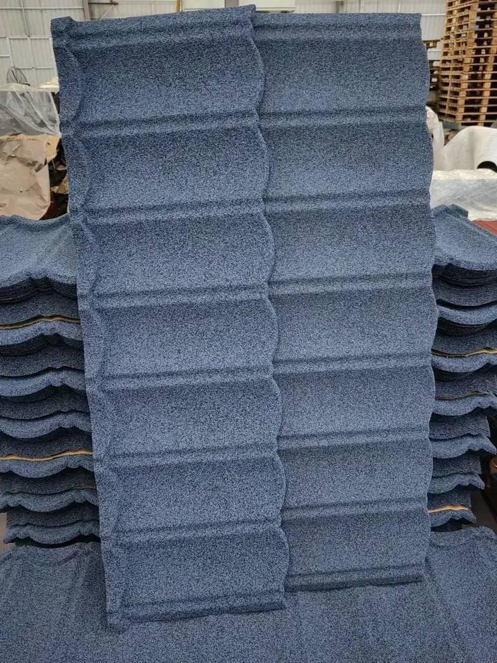 Shingles Tiles 0.4mm Thickness Stone Coated Aluminium Zinc Steel Roofing Sheet Stone Metal Coated Roof Tile