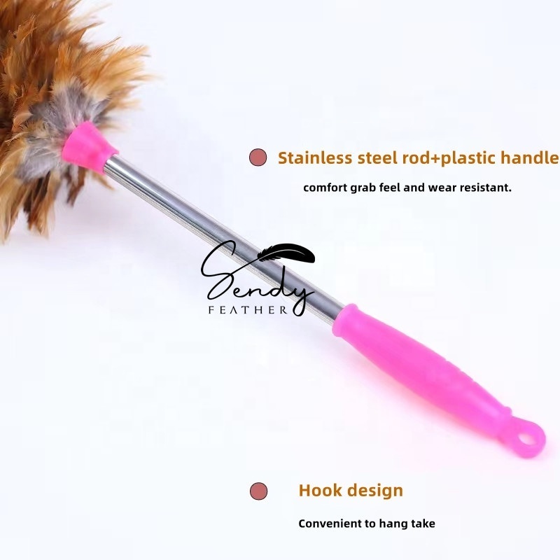 Wholesale  Rooster Saddle Feather Duster Stainless Steel Handle Chinese Chicken Feather Duster For Home Cleaning