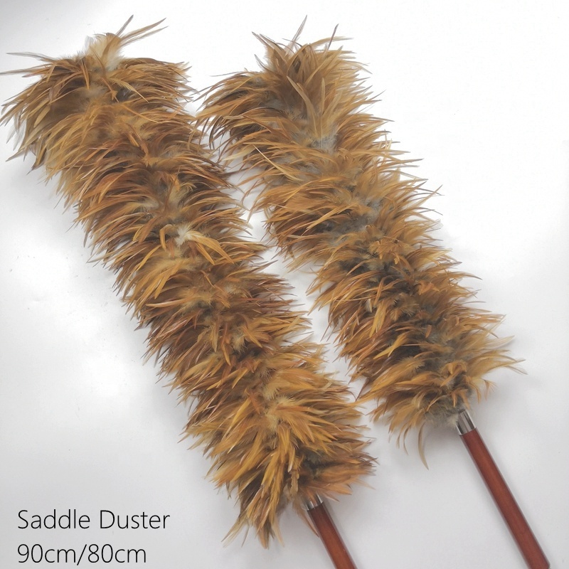 Factory Price Cheap Chinese Wooden Handle Flexible Bendable Chicken Feather Duster For Home Sofa Cleaning