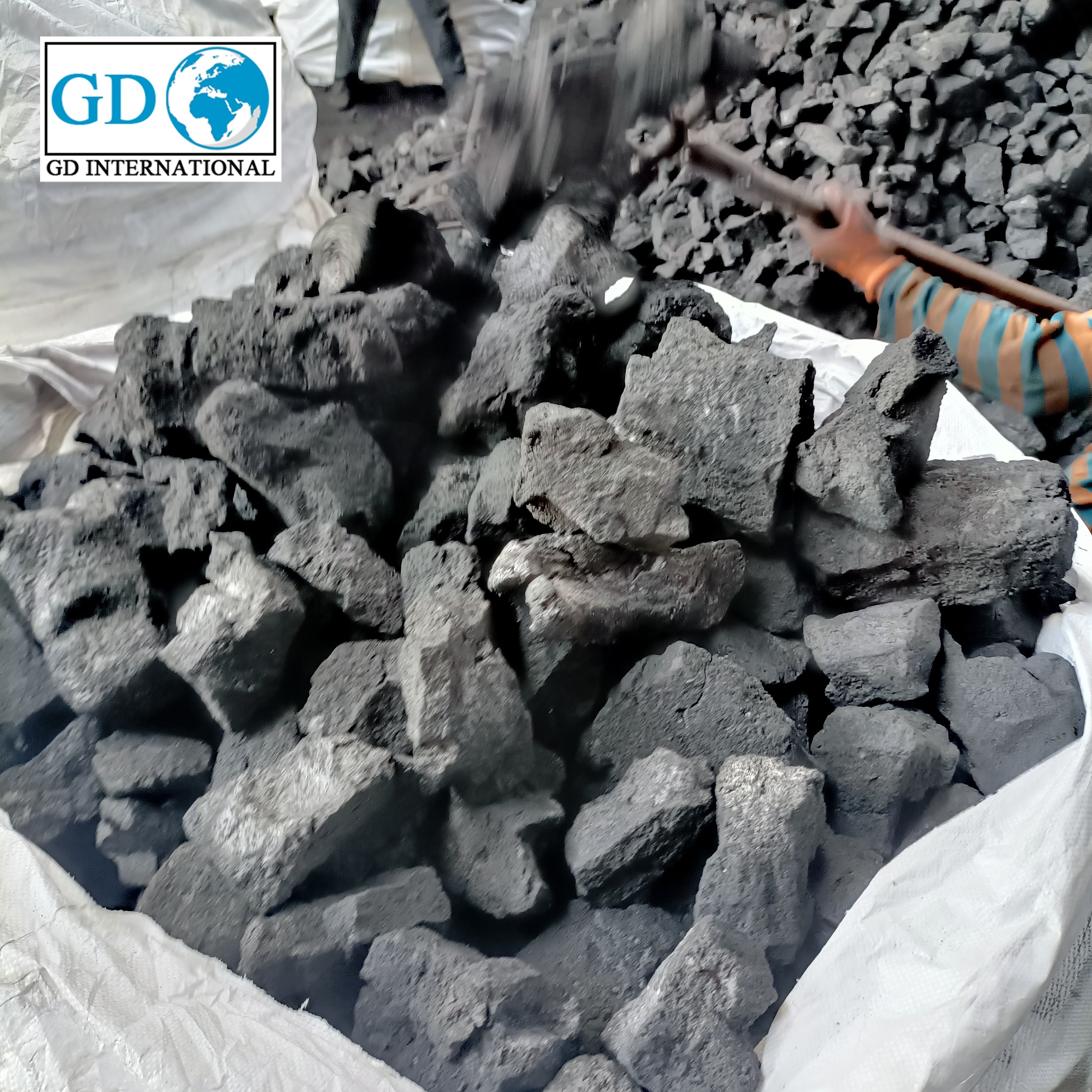 Carbon block for sale.coke dry quenching  powder production.coke block size 5~250mm.