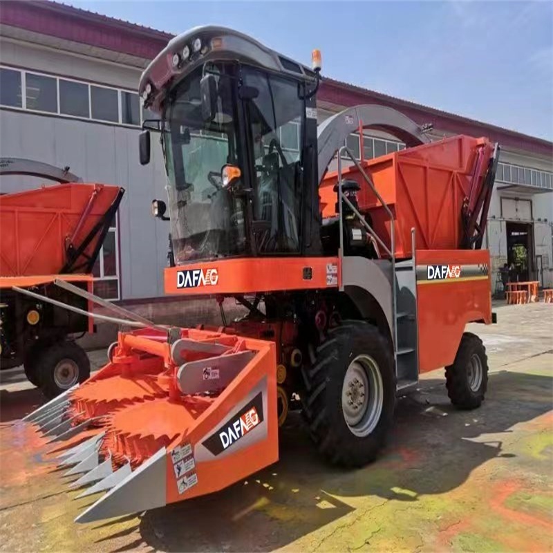 Self propelled multiple crops stalk forage harvester double Rows silage harvester for Corn Stalk